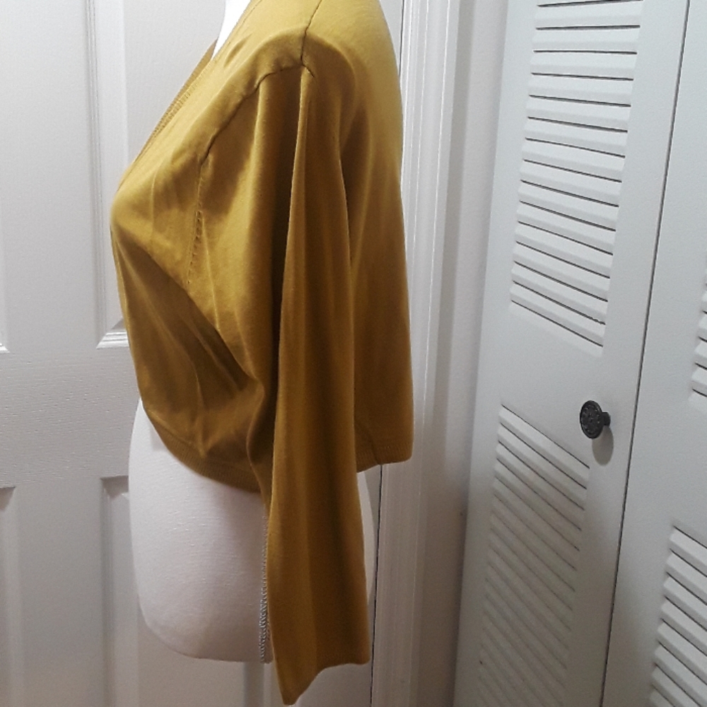 Jacket - Picture 2 of 3